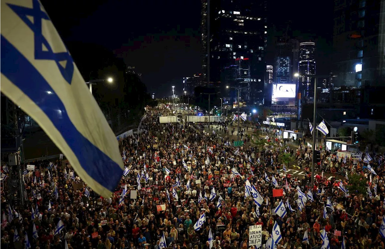 Thousands of Israelis join anti-government protests calling for new elections