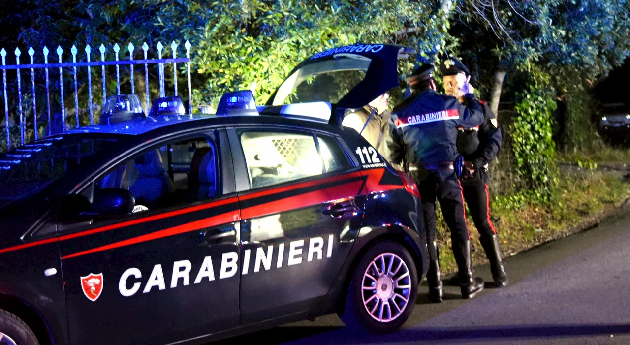 Nascondeva la cocaina in un calzino dentro la scatola dei fusibili, scoperto dai carabinieri di Sutri