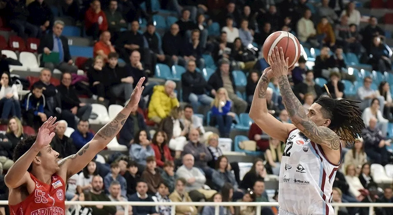 Real Sebastiani, sconfitta indolore contro Trieste: 87-92. Foto. Rieti è terza, ai playoff c'è Rimini