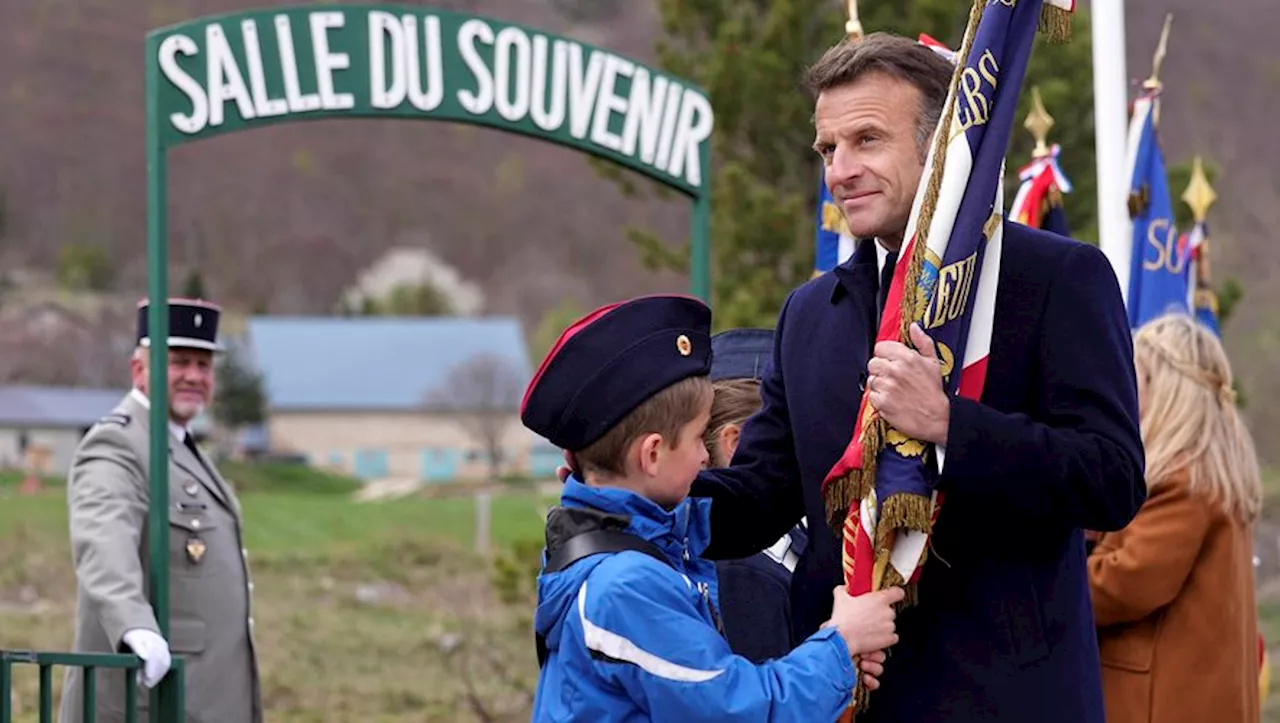 DÉCRYPTAGE. Pourquoi Emmanuel Macron multiplie hommages et commémorations