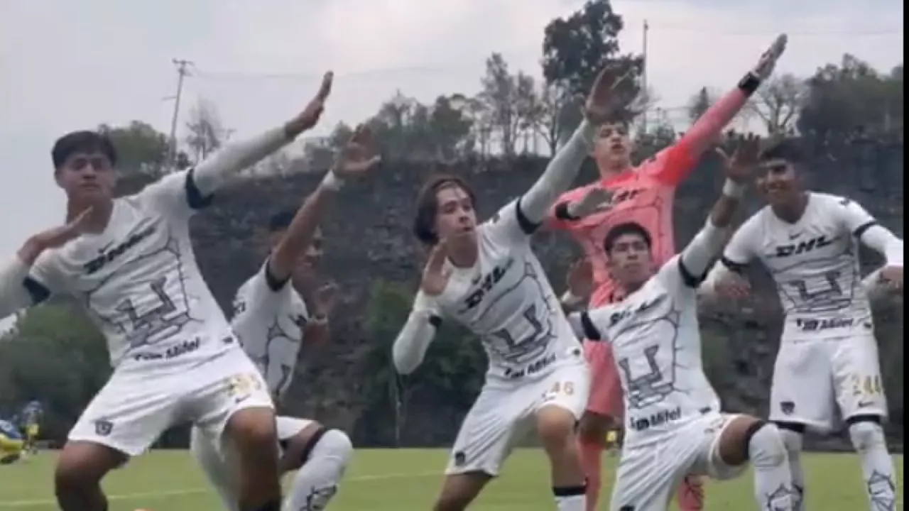 Sub 18 de Pumas festeja como Cuauhtémoc Blanco su triunfo sobre el América (VIDEO)