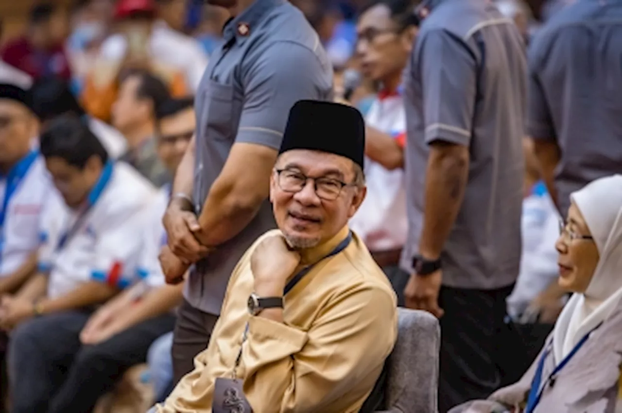 Anwar says up to Pardons Board to decide on proposal for Najib to serve house arrest