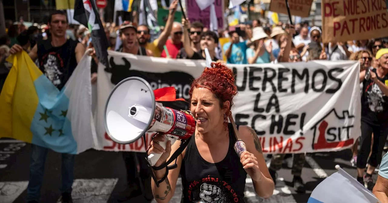 Tens of thousands march on Tenerife in tourism protest