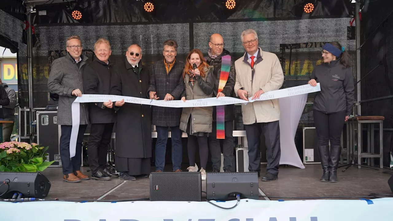 Bad Vöslau: Schlossplatz und Henriettenpark feierlich eröffnet