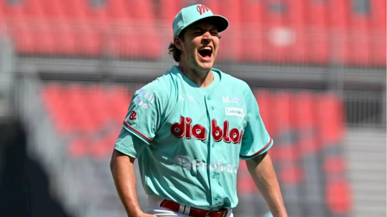 ¡Intratable! Trevor Bauer empata récord de ponches consecutivos en Liga Mexicana de Beisbol