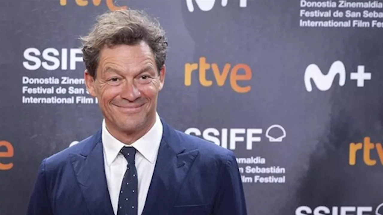 Dominic West maakt inmiddels grapjes over affaire met actrice