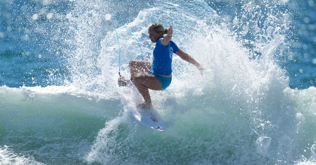 Surfing-Dolphins accompany Bryan to win at Margaret River Pro, Robinson repeats