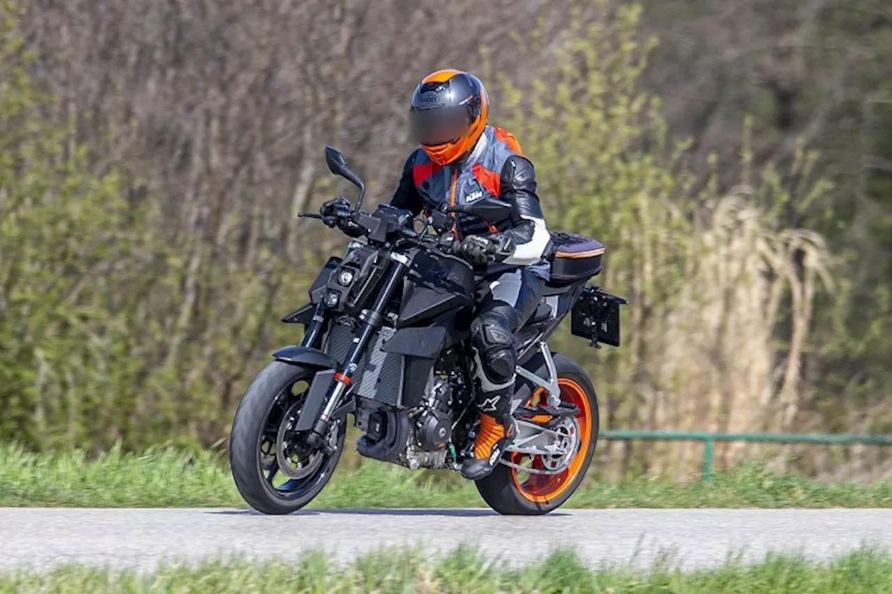 Prototyp KTM 990 Duke erwischt: Motor neu, Design neu