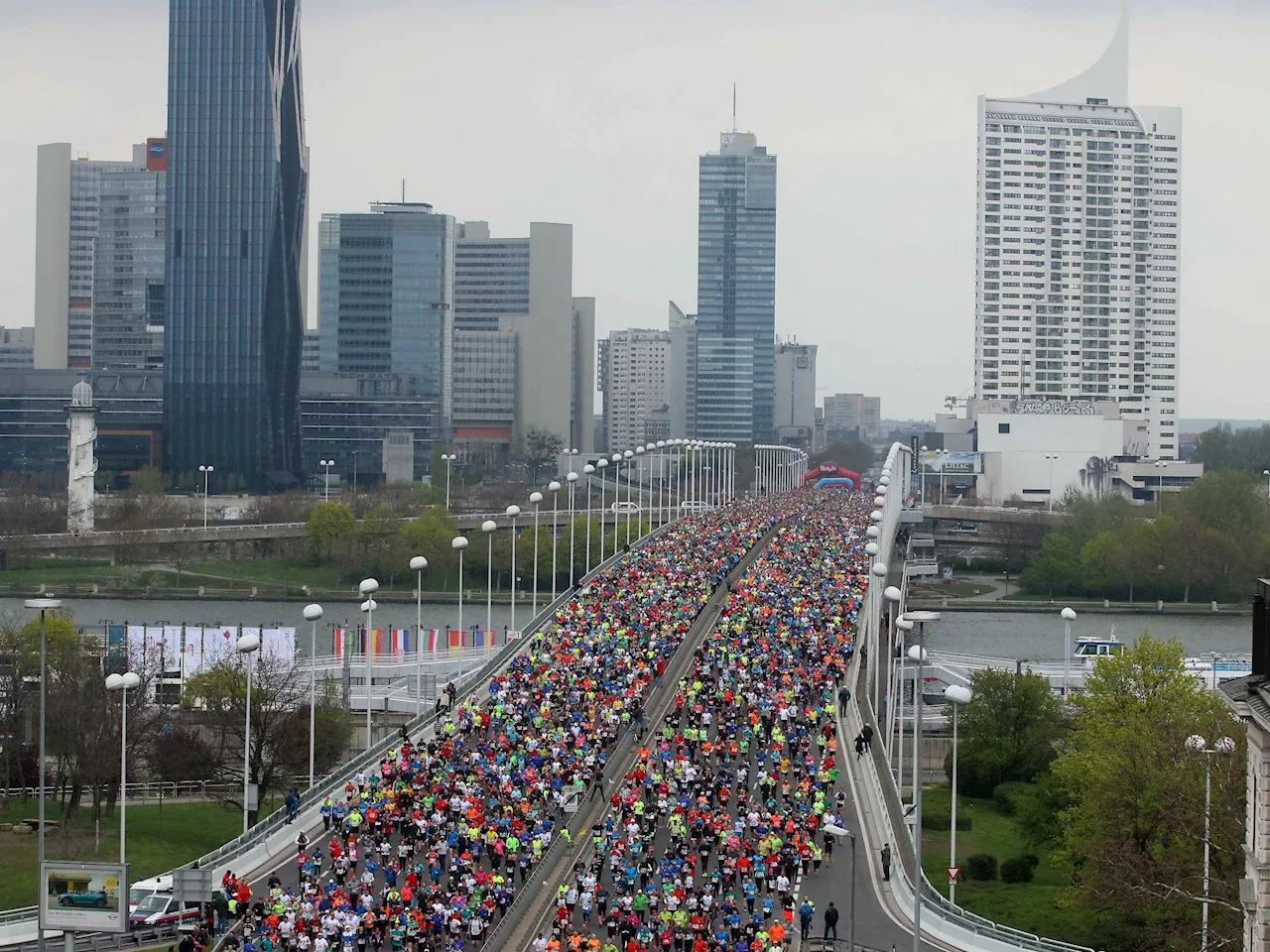 Wien Marathon 2024 LIVE: Sieger, Ergebnisse und alle Bilder