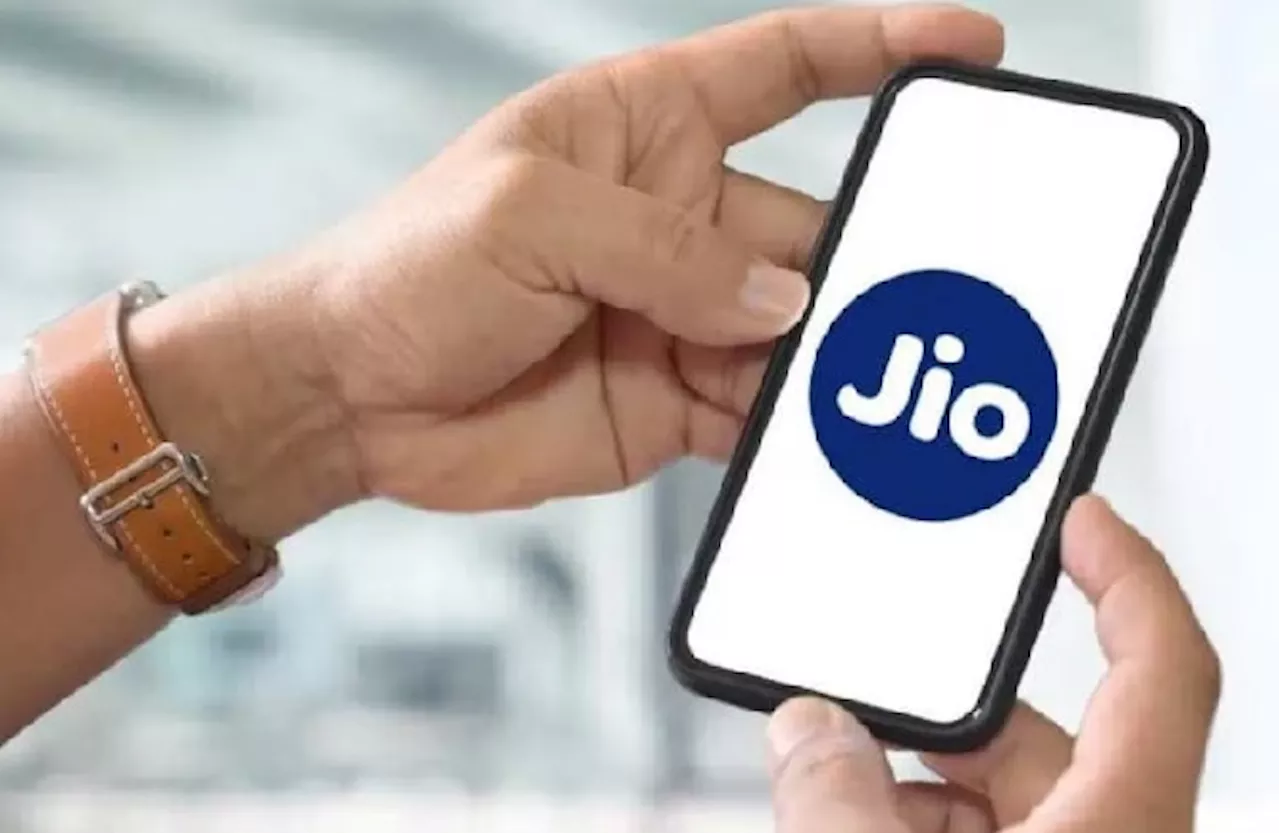 IPL Jio Data Plans: ఐపీఎల్ మ్యాచ్‌లు చూసేందుకు డేటా సరిపోవడం లేదా, టాప్ 5 జియో డేటా ప్లాన్స్ ఇవే