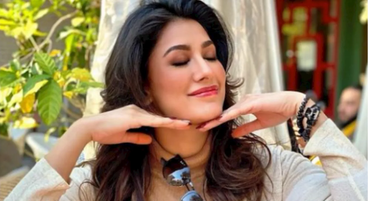 Comfort & tranquility: Mehwish Hayat embraces inner peace in solo life moments