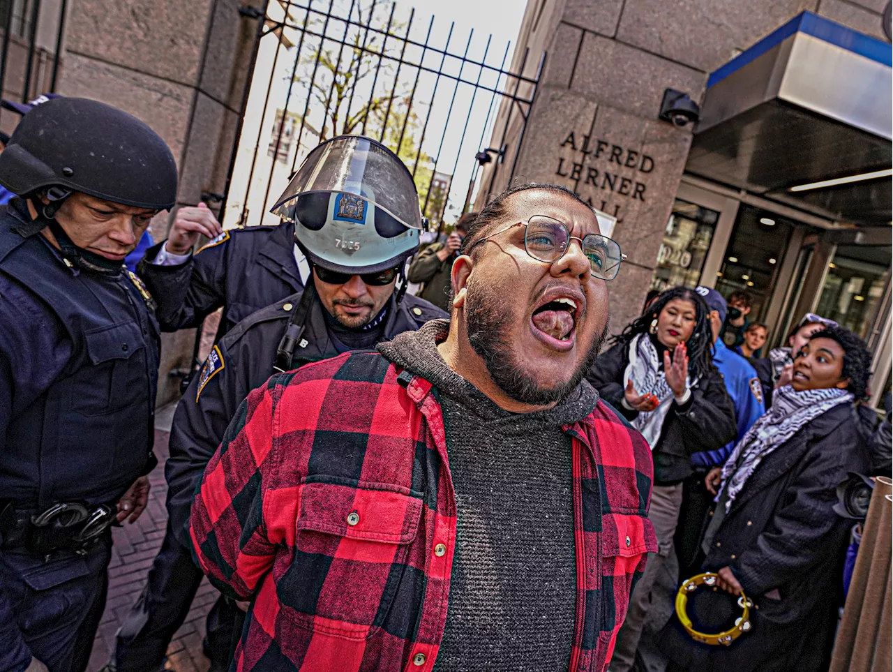 Columbia University protest: Calm inside, chaos outside as pro-Palestine encampment continues