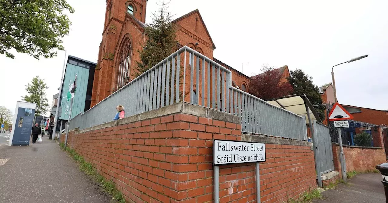 Angry exchanges at Belfast City Hall as 300 Irish language street signs get OK