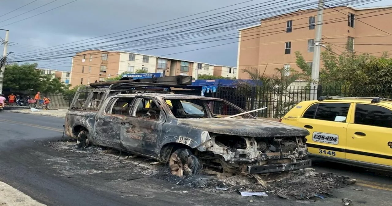 Queman carro de Air-e en Santa Marta en medio de protesta por falta de energía