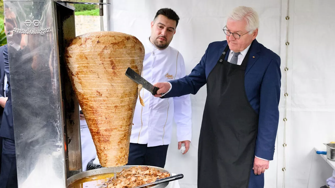 Steinmeiers Türkei-Reise: Döner-Diplomatie und 'Mörder'-Rufe