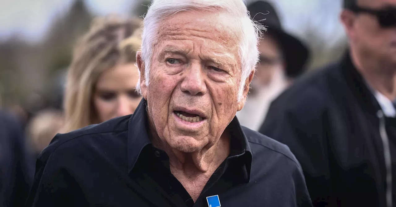 Robert Kraft 'not comfortable' supporting Columbia University as pro-Palestinian protests continue