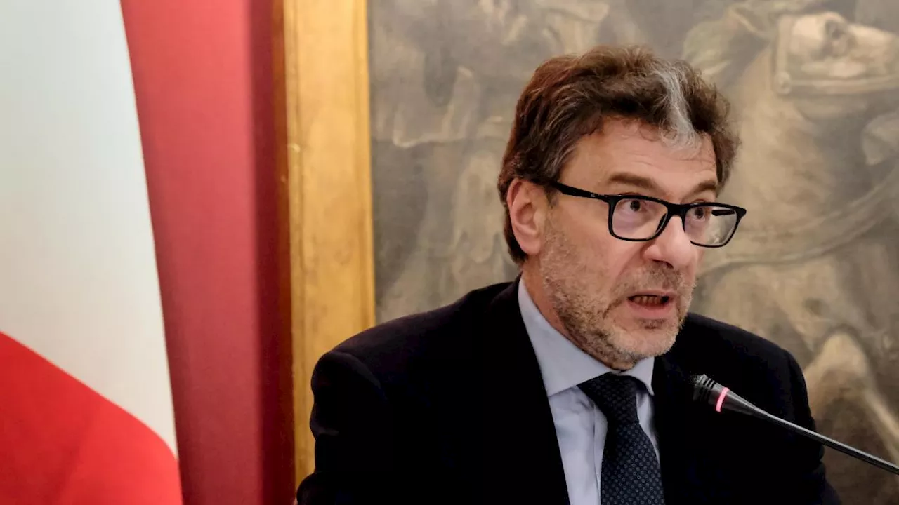 Giorgetti: Superbonus nato male. Si va verso una nuova stretta