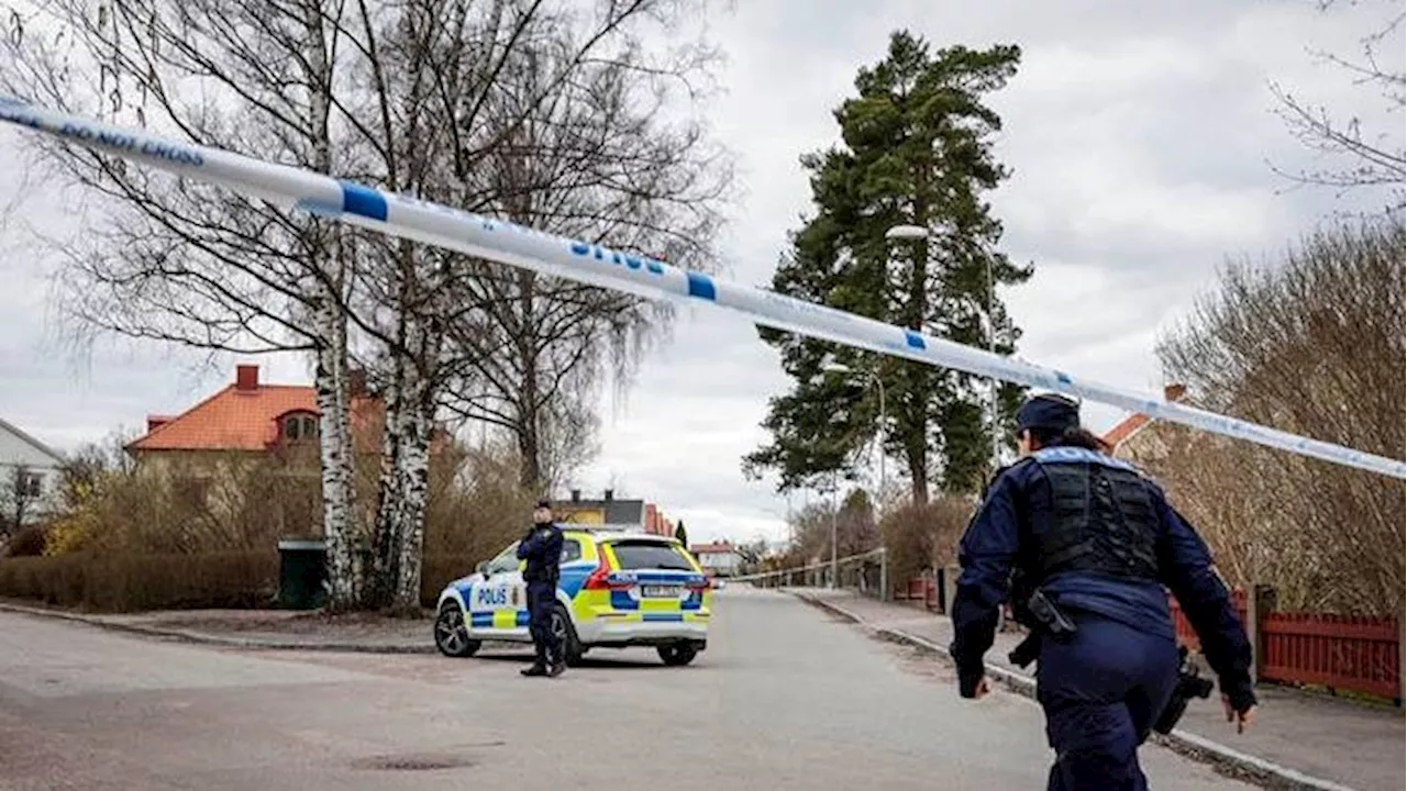 Misstänkt knivman häktas efter dåd i Västerås