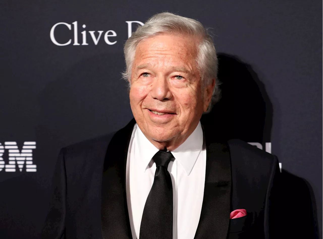 Patriots owner Robert Kraft ‘not comfortable supporting’ Columbia amid protests