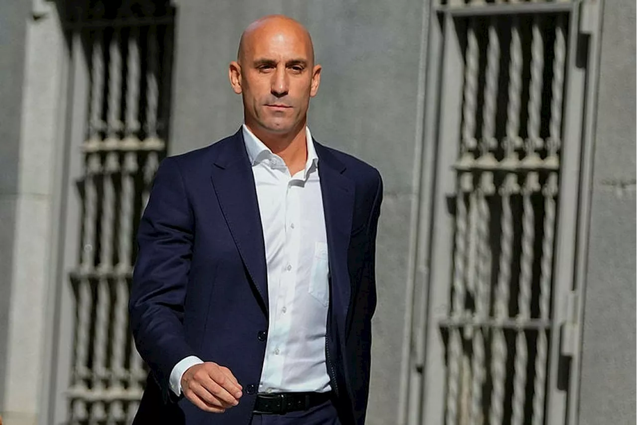 La Audiencia Nacional rechaza los recursos de los investigados y confirma el juicio a Rubiales por el beso a Jenni Hermoso