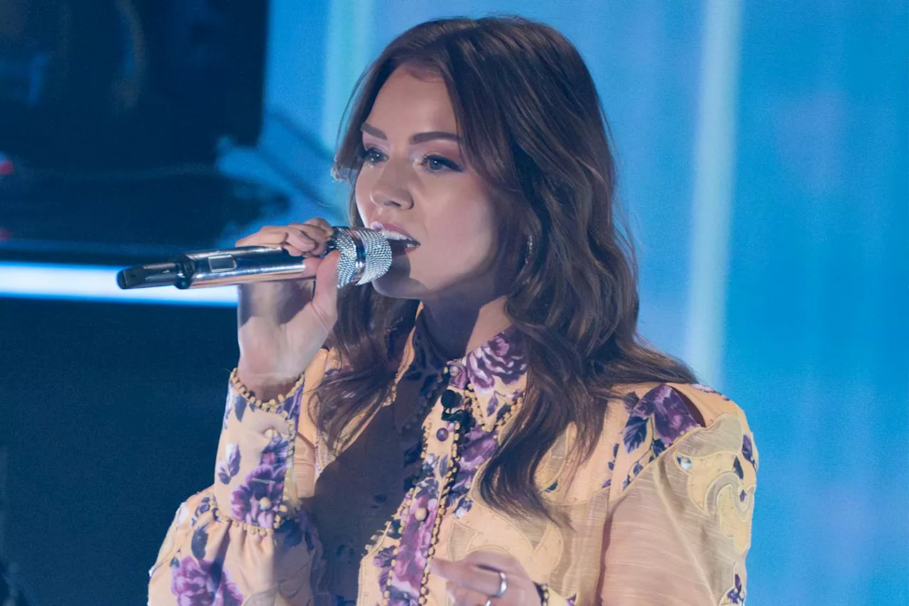 Loretta Lynn's granddaughter Emmy Russell sings Bonnie Raitt classic on American Idol