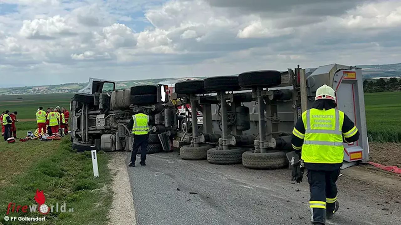 Nö: Umgestürzter Kipp-Sattelschlepper bei Göllersdorf → Fahrer über Windschutzscheibe befreit