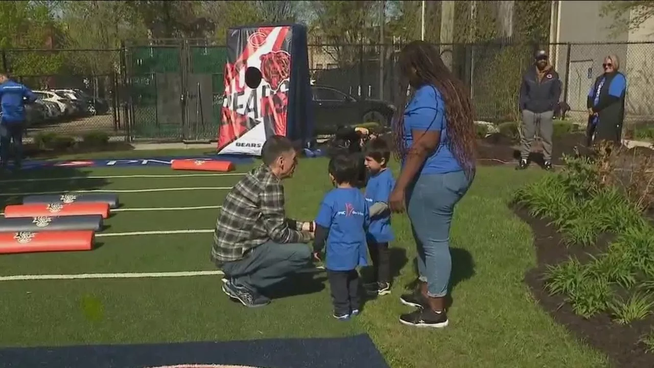 Earth Day celebration at Nia Family Center on Chicago's West Side encourages outdoor learning