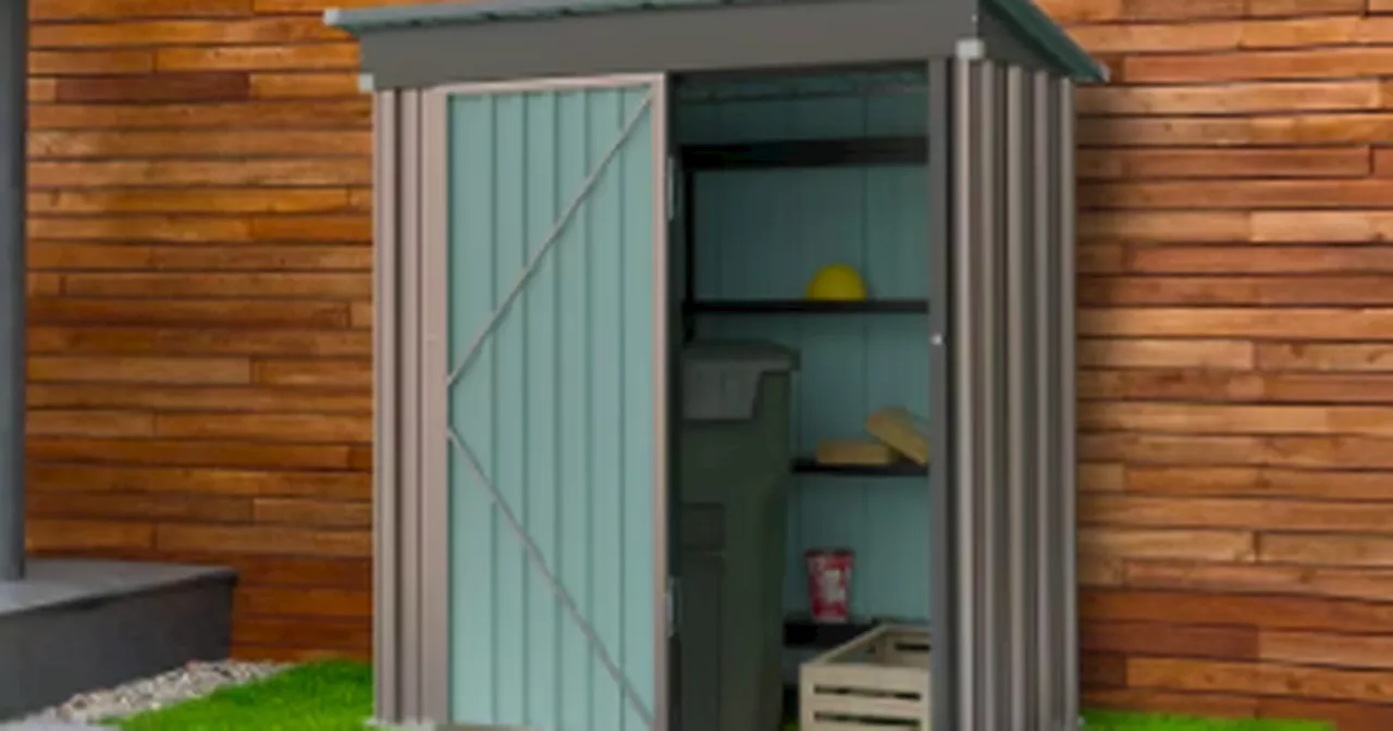 Metal Garden Shed worth £220 now less than £100 in Wowcher sale