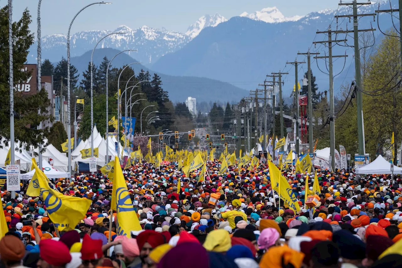 Vaisakhi paradegoers remember late Sikh leader Hardeep Nijjar