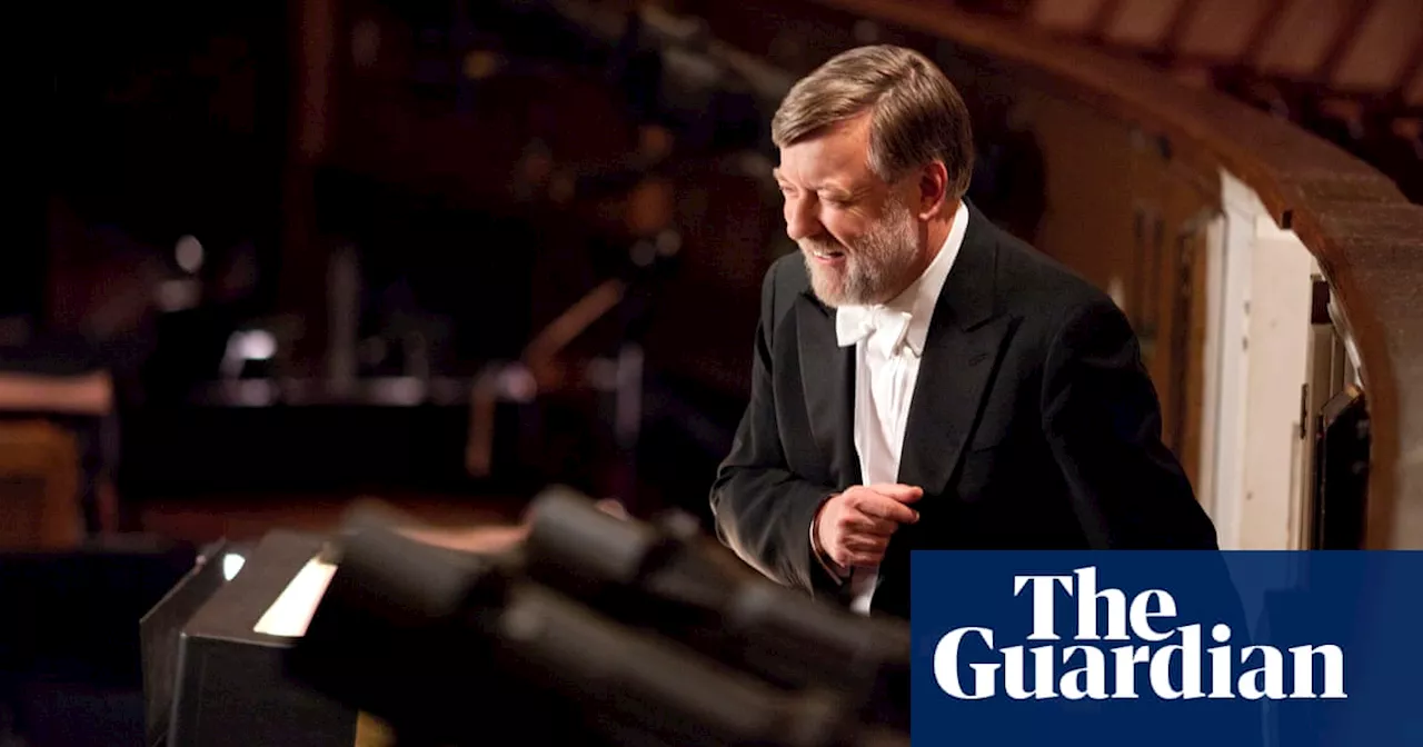 Sir Andrew Davis, ex-chief conductor of BBC Symphony Orchestra, dies aged 80