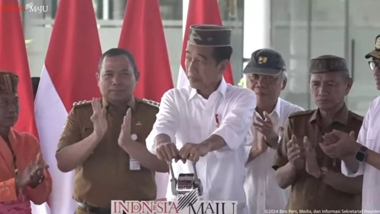 Resmikan Bandara Pohuwato, Presiden Jokowi Minta Landas Pacu Diperpanjang