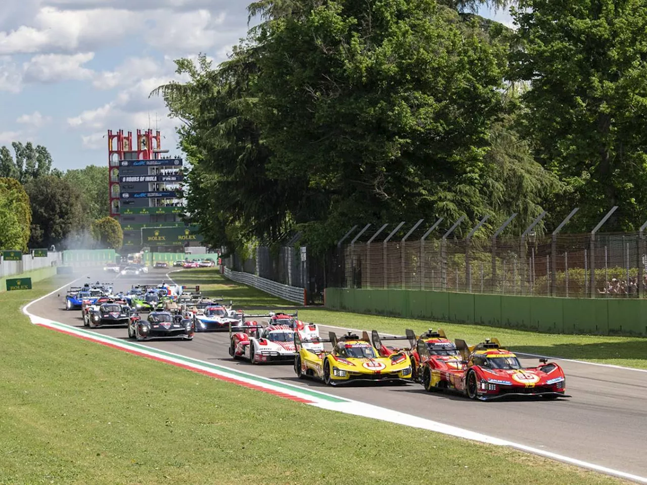 WEC: Imola, la pioggia premia Toyota e tradisce Ferrari Nelle GT3LM doppietta BMW, Valentino Rossi secondo