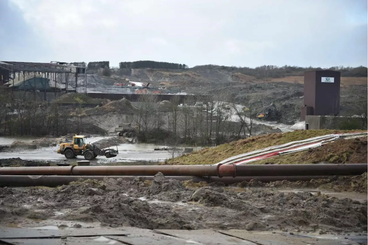 Droner og dumpere: Nu skal jord igen fjernes ved Nordic Waste