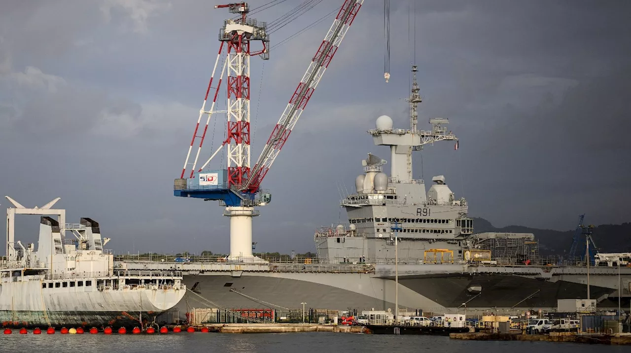 Toulon : le porte-avions français Charles-de-Gaulle repart pour six semaines d'opérations en Méditerranée