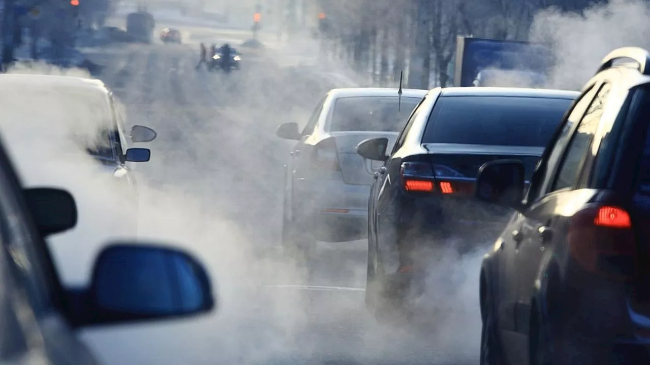 Voiture électrique : à Bruxelles, les voyants passent au rouge les uns après les autres