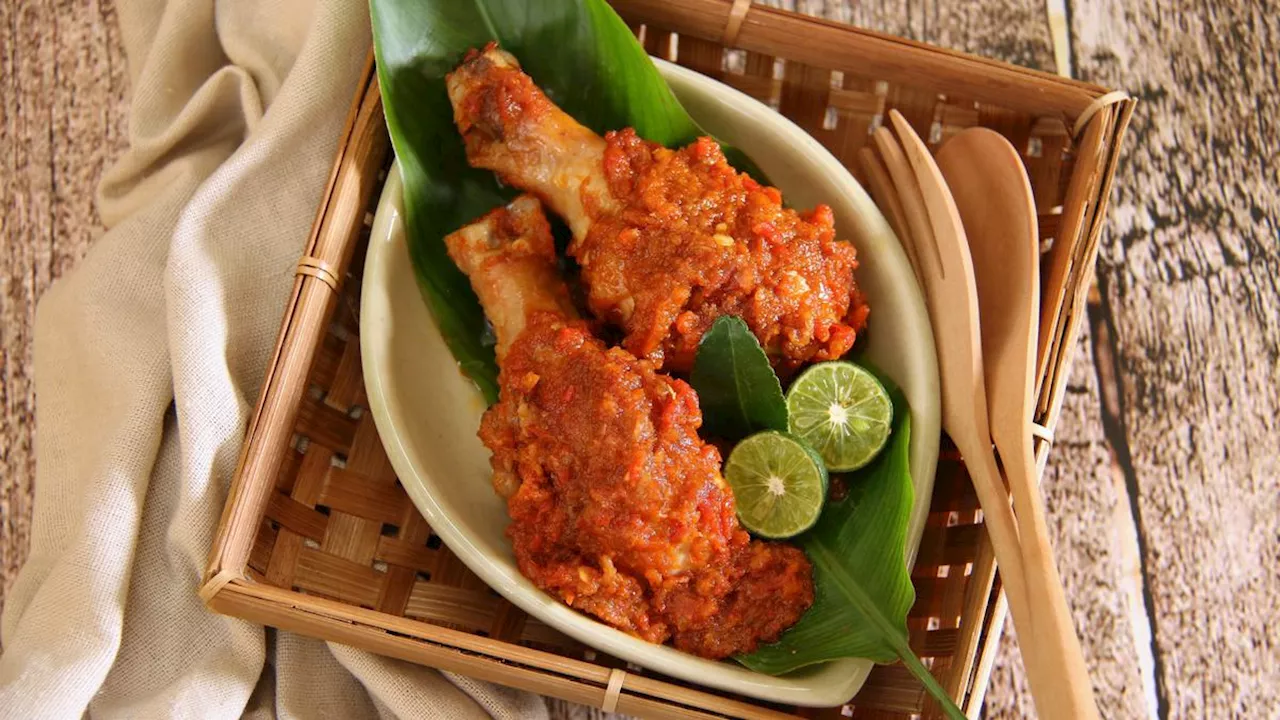 Cara Melunakkan Daging untuk Masak Rica-Rica Ayam Masakan Jawa, Enaknya Nagih