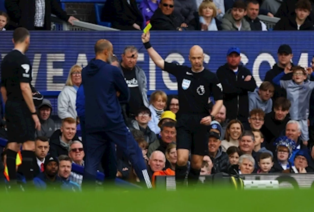 Carragher accuses Forest of lacking ‘class’ after VAR rant