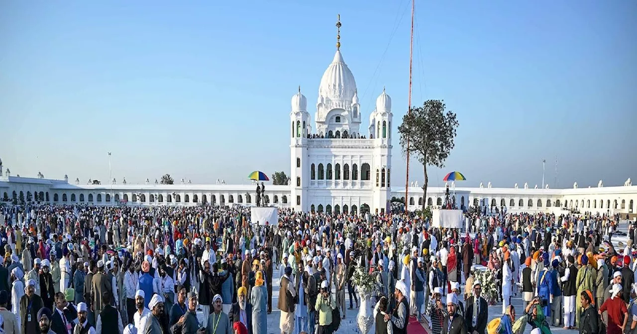 बैसाखी के लिए पाकिस्तान पहुंचे थे 2400 सिख श्रद्धालु, एक शख्स को आया हार्ट अटैक, फिर..