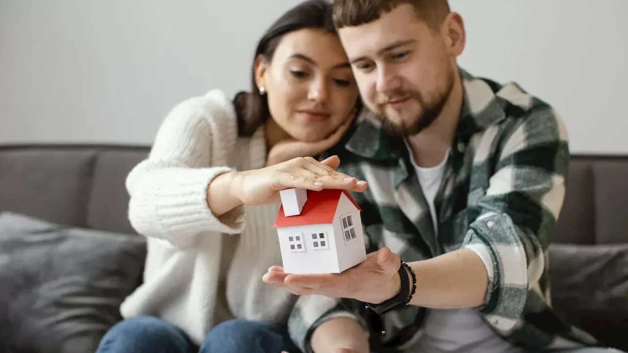 Fondo Nacional del Ahorro lanzó línea especial de ahorro para comprar casa: así puede acceder