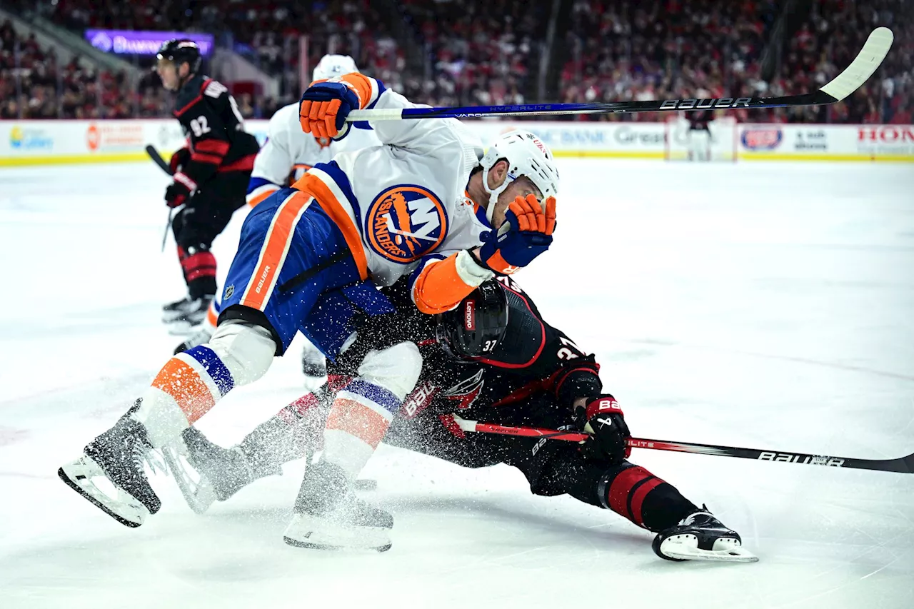 Islanders vs. Hurricanes Game 2 prediction: NHL playoffs odds, picks