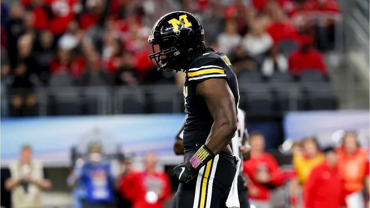 New Mock Draft Has Rams Trading Back, Grabbing Powerful SEC DL Presence