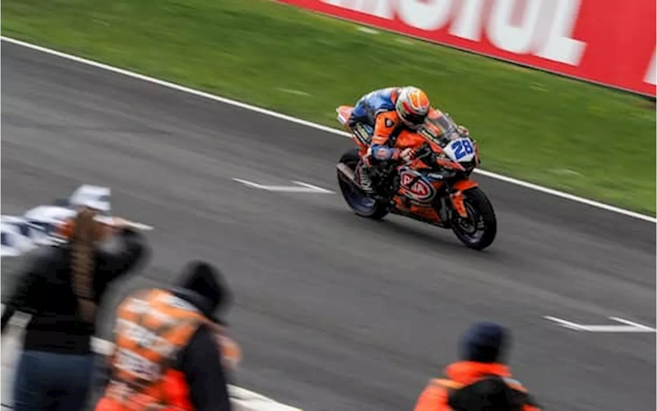 Supersport ad Assen: show di Van Straalen in Gara 2, bis per Mogeda nella 300