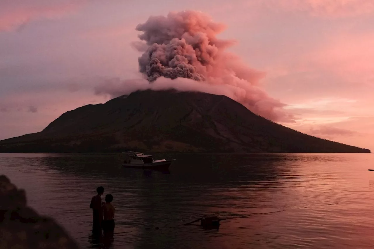 QuickCheck: Did volcanic ash cause an airliner to suffer total engine failure?