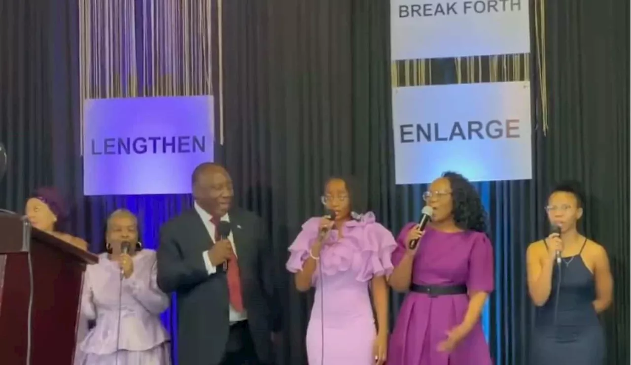 WATCH: When politicians go to church: Ramaphosa sings, while Ramakgopa and Saul dance