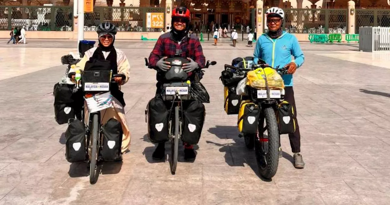 Three Malaysians cycle to Madinah for Hajj