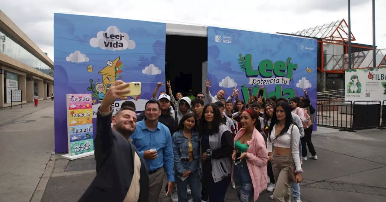 Niños de Santander vivieron la magia de la Feria Internacional del Libro de Bogotá