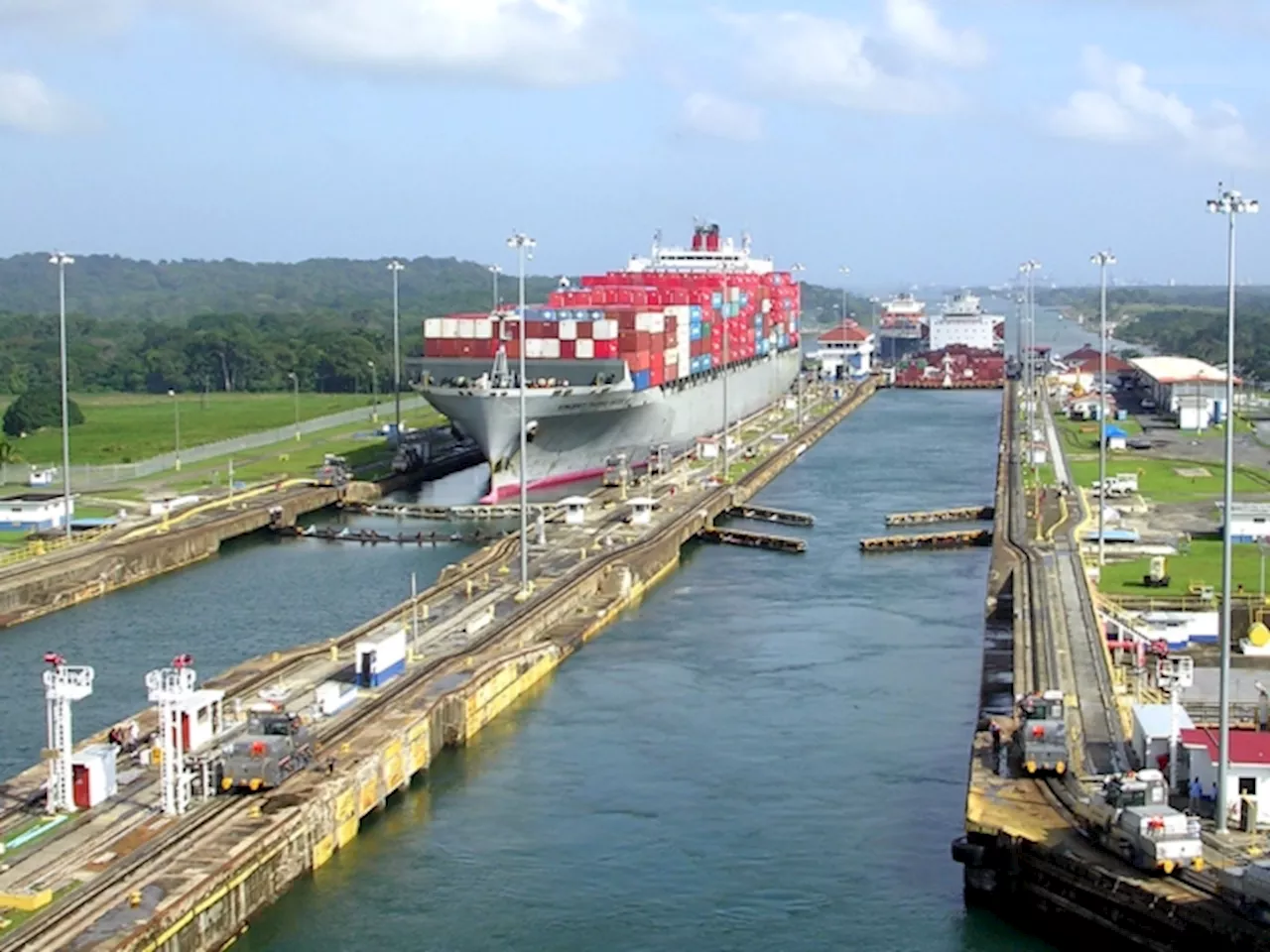 Cool Video Clip Shows The Engineering Genius Of The Panama Canal