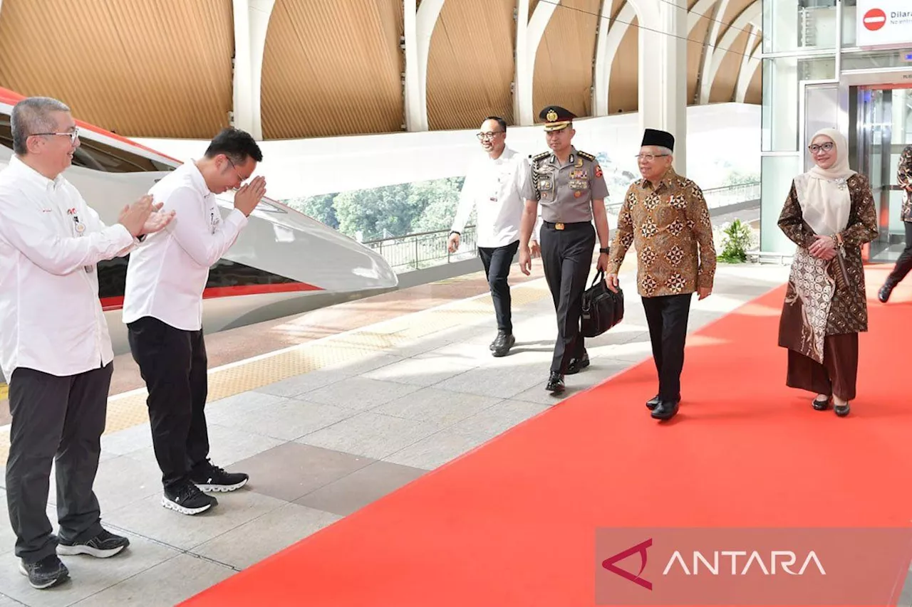 Wapres ke Bandung saksikan pengukuhan KDEKS dan hadiri Rakornas PB