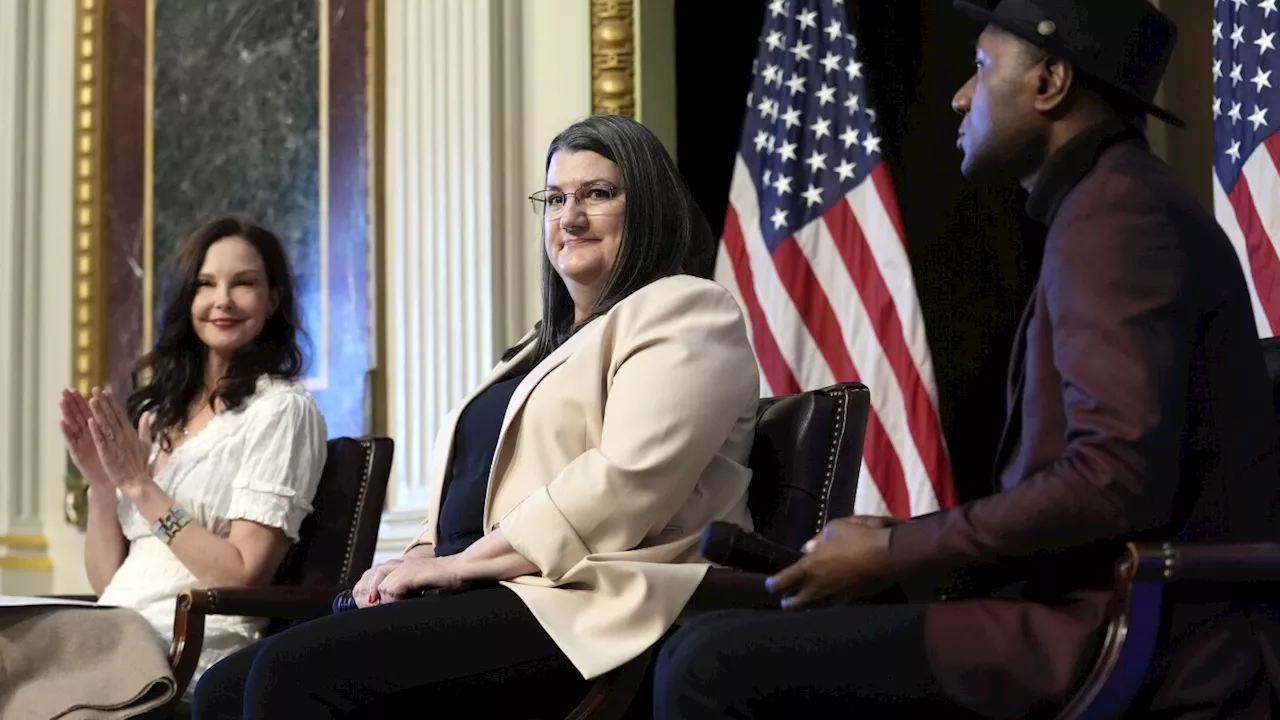 Ashley Judd and Aloe Blacc help the White House unveil its national suicide prevention strategy