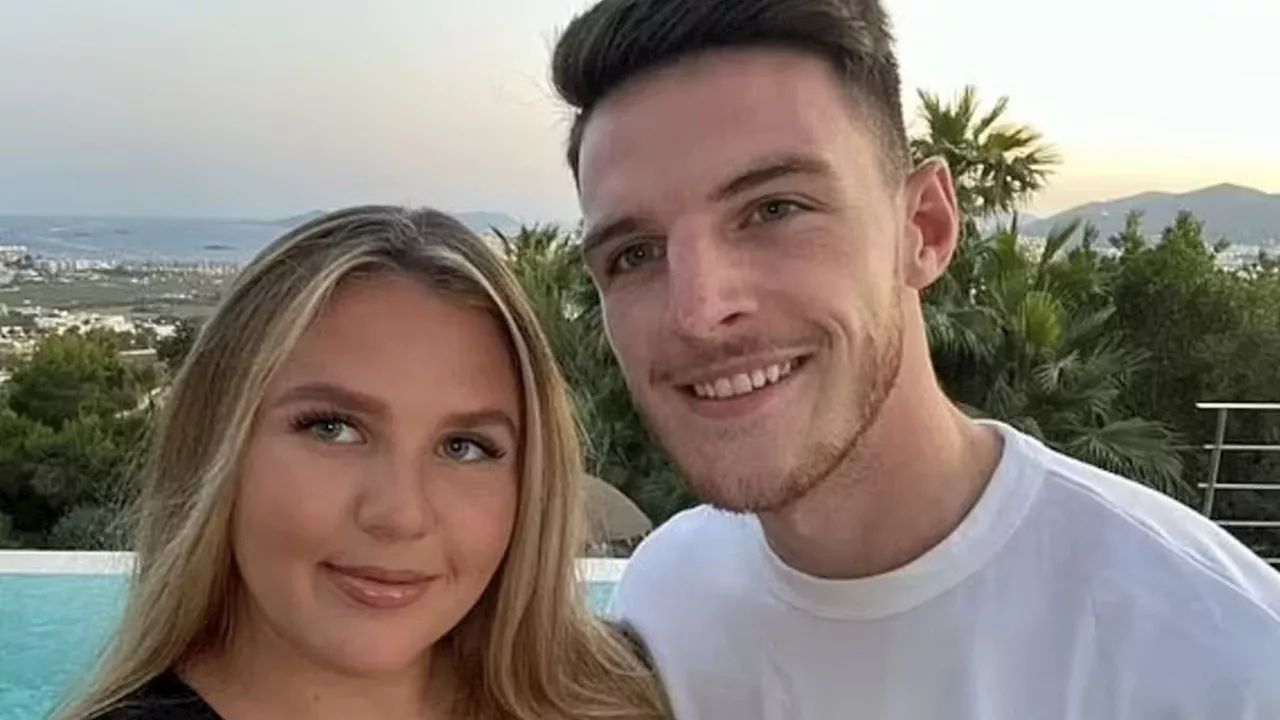 Declan Rice's girlfriend Lauren Fryer deletes all of her pictures after cruel bullying over her...